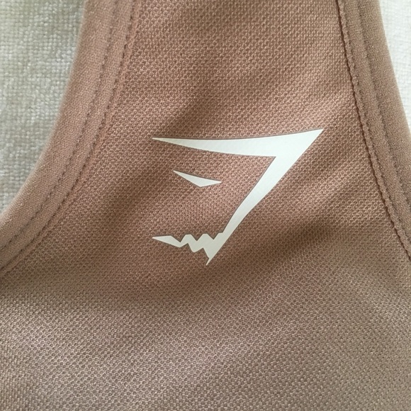 SOLD! Gymshark Energy Seamless Crop Vest - Picture 3 of 5